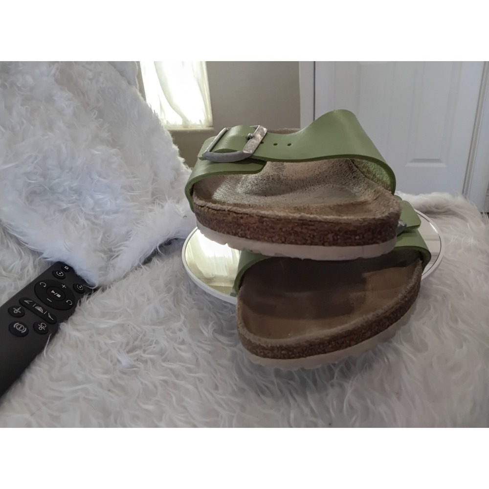 Birkenstock Arizona Sandals Light Green Leather Buckle Comfort Size 41 - Picture 7 of 7